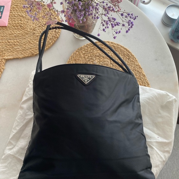 PRADA tesstuto tote - Picture 2 of 8